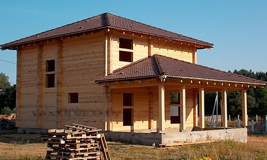 Общий вид на готовый дом