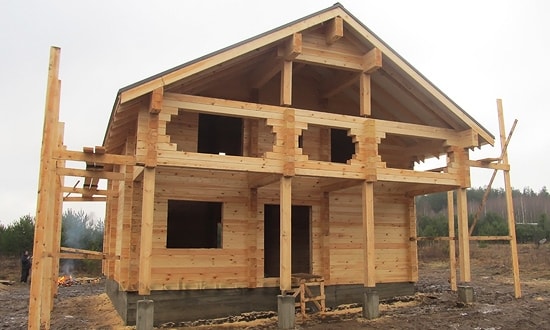 Фасад готового деревянного дома