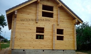 Фасад деревянного дома