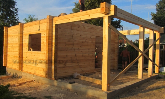 Строительство деревянного дома в Раубичах. Сруб.